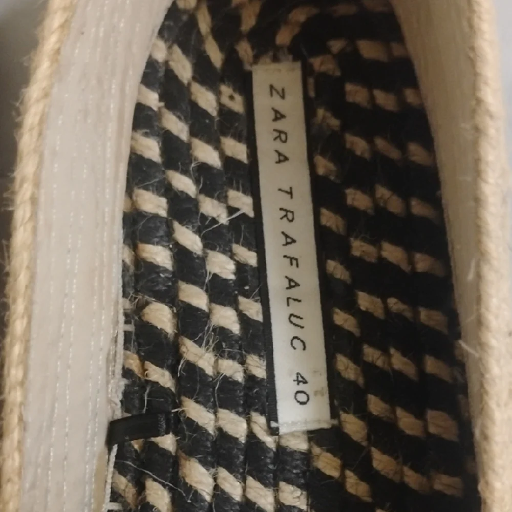 Zara Trafaluc Woven Cream and Black Shoes